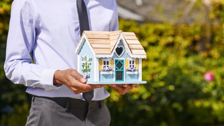 Property leverage